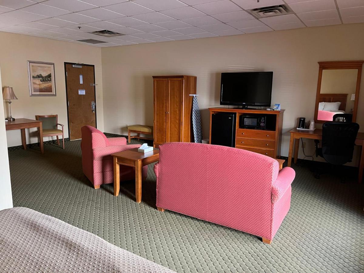 Days Inn & Suites By Wyndham Sutton Flatwoods Eksteriør billede